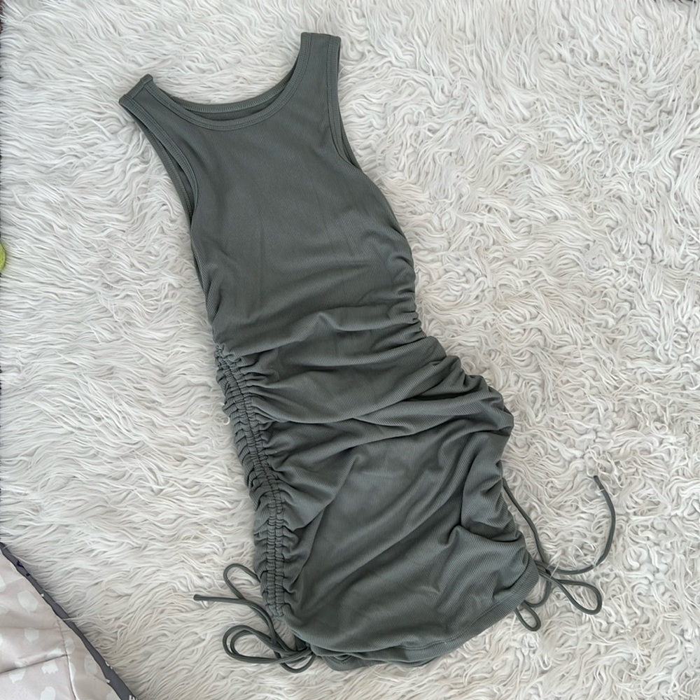 Whitefox ruched drawstring green dress